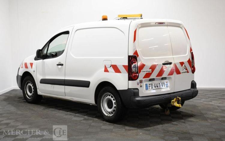 CITROEN BERLINGO 1.6 BLUEHDI 75 CLUB BLANC FB-441-VY