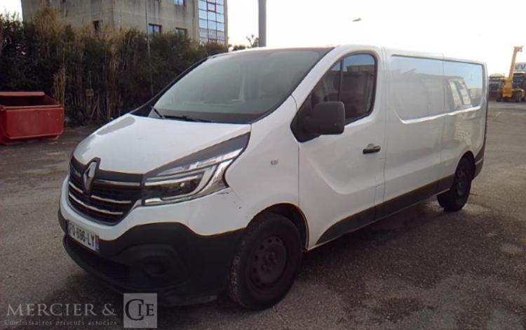 RENAULT TRAFIC GCF L2H1 1.6 DCI 16V 95CV BLANC FQ-696-LY