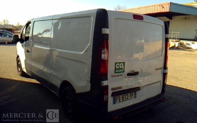 RENAULT TRAFIC GCF 1300 DCI 120 L2H1 BOIS BLANC FS-613-YF