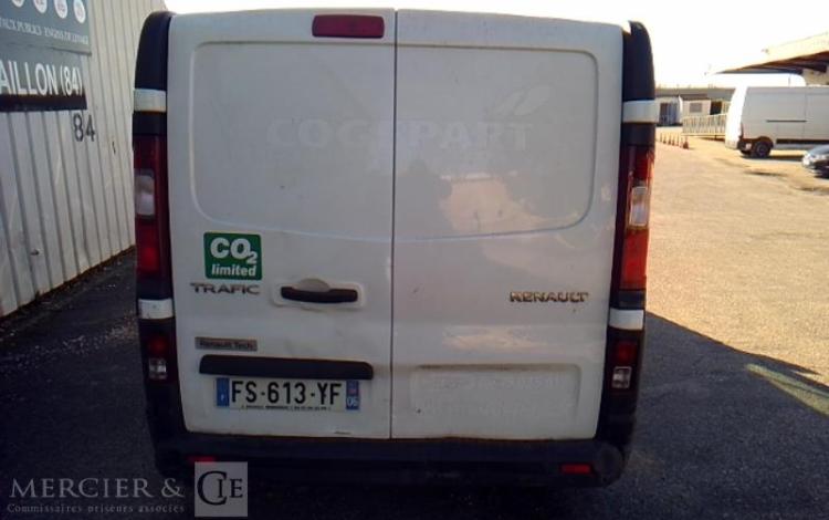 RENAULT TRAFIC GCF 1300 DCI 120 L2H1 BOIS BLANC FS-613-YF