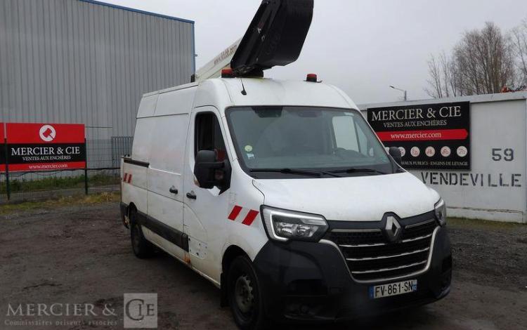 RENAULT MASTER L2H2 2,3 BLUE DCI 16 V TURBO NACELLE KLUB K26 – 162360 KMS – ANNEE 2020 BLANC FV-861-SN