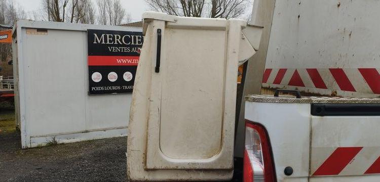 RENAULT MASTER L2H2 2,3 BLUE DCI 16 V TURBO NACELLE KLUB K26 – 162360 KMS – ANNEE 2020 BLANC FV-861-SN