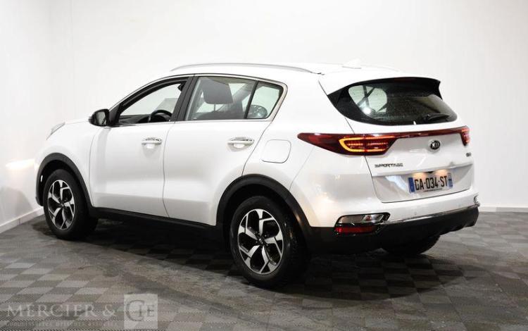 KIA SPORTAGE 1,6 CRDI 136 ACTIVE BLANC GA-034-ST