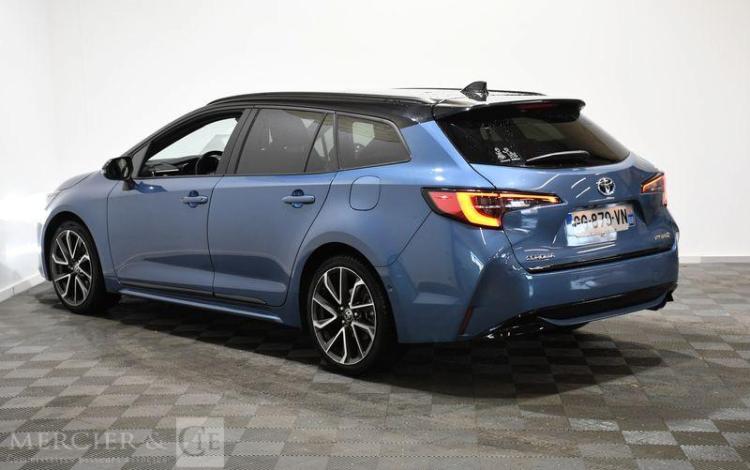 TOYOTA COROLLA BLEU GG-879-VN