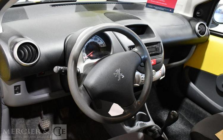 PEUGEOT 107 1,0 70 URBAN JAUNE AB-696-XW