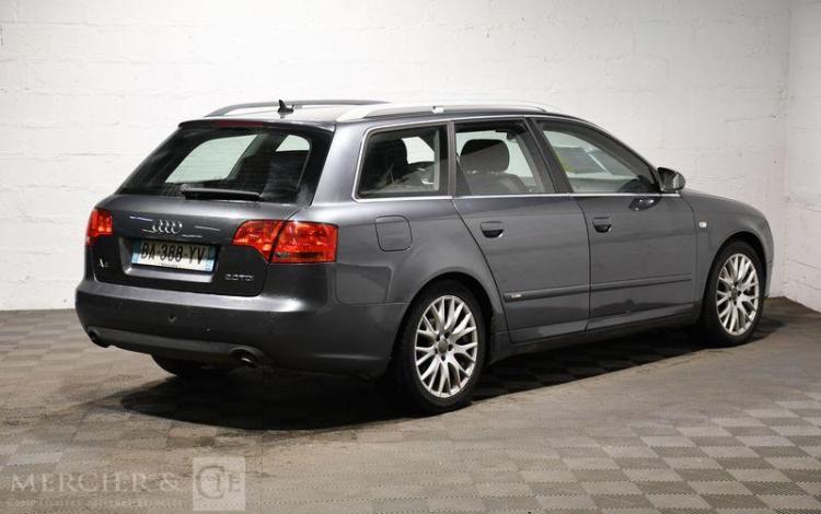 AUDI A4 AVANT 2,0 TDI 170 ATTRACTION BLEU BA-388-YV