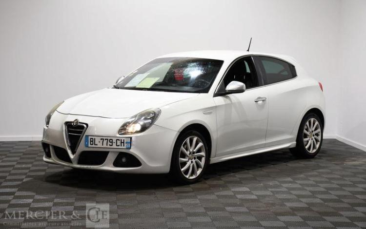 ALFA ROMEO GIULIETTA 1,6 JTDM 105 DISTINCTIVE START/STOP BLANC BL-779-CH