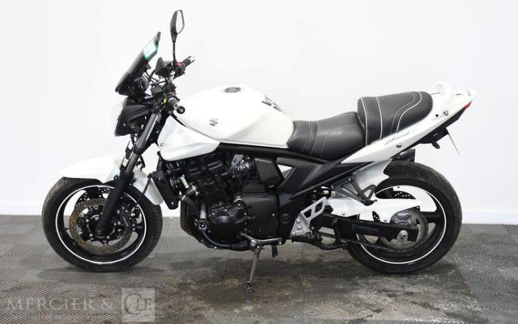 SUZUKI GSF 650 vendu sur designation , vehicule à vendeville  BR-346-QZ