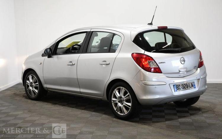 OPEL CORSA 1,4 TWINSPORT 100 COSMO BVA GRIS BS-329-LA