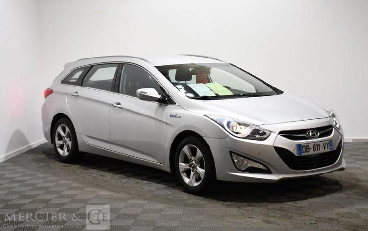 HYUNDAI I40 SW 1,7 CRDI 115 BLUEDRIVE PACK BUSINESS GRIS DB-611-VY