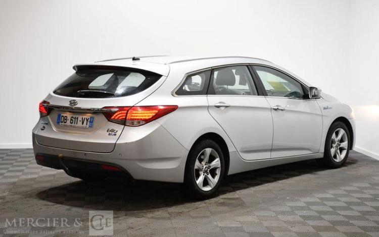 HYUNDAI I40 SW 1,7 CRDI 115 BLUEDRIVE PACK BUSINESS GRIS DB-611-VY