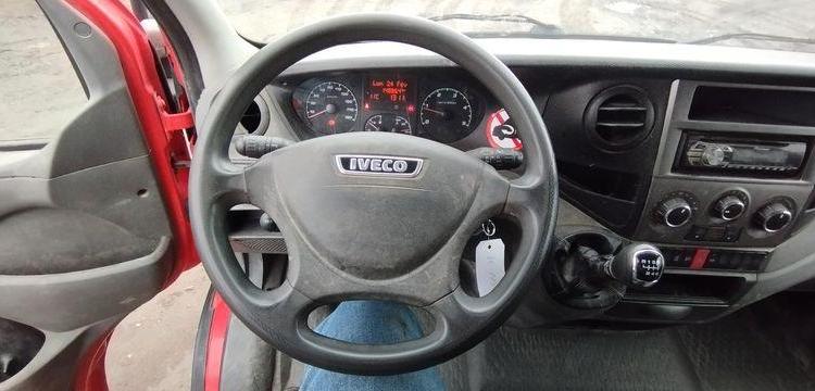 IVECO DAILY VI 35C13 DOUBLE CABINE 2,3LD 16V 126CV AVEC BENNE – DIESEL – 148864 KMS ROUGE DE-893-VV