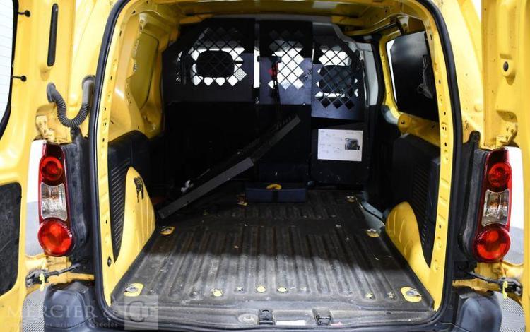 CITROEN BERLINGO 1,6 HDI 75CH FAP CONFORT JAUNE DJ-850-CH