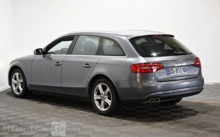 AUDI A4 AVANT 2,0 TDI 150 AMBIENTE GRIS DS-952-GS