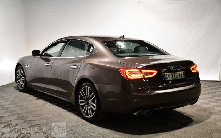 MASERATI QUATTROPORTE 3,0 TURBO D 275CH GRANLUSSO BVA GRIS DV-113-WF