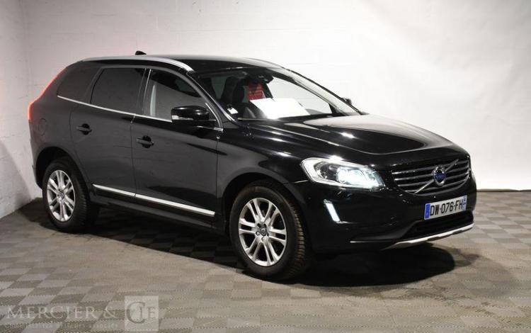 VOLVO XC60 2,0 D3 150 SUMMUM GEARTRONIC BVA NOIR DW-076-FH