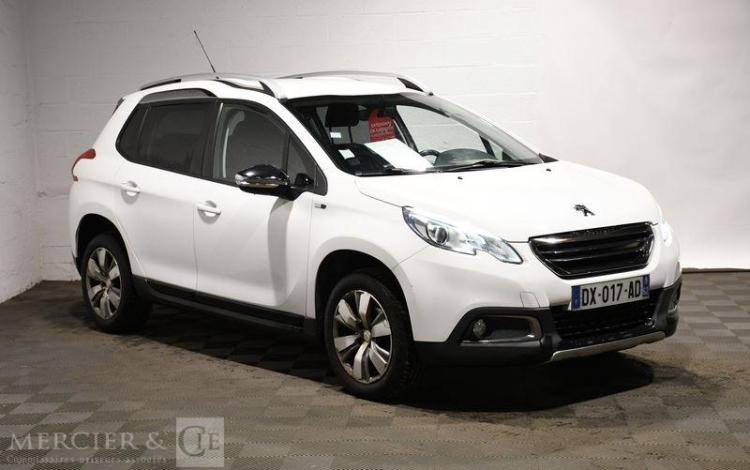 PEUGEOT 2008 1,2 PURETECH 80CH STYLE BLANC DX-017-AD