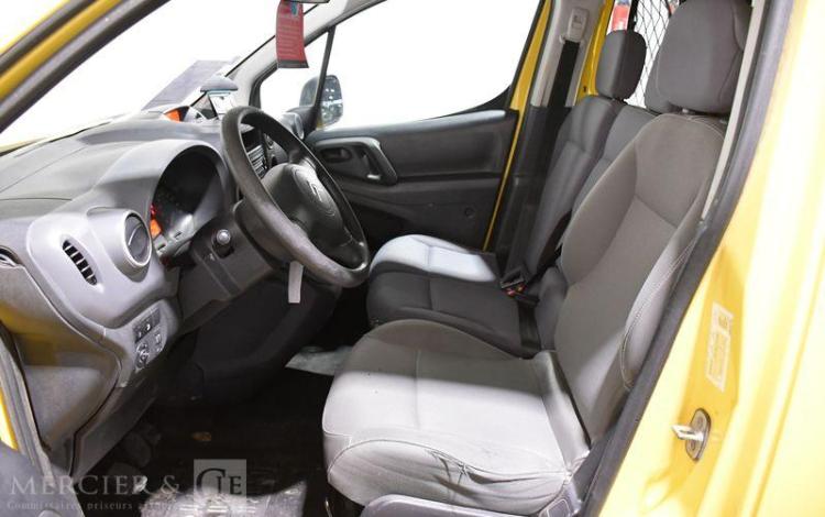 CITROEN BERLINGO JAUNE EB-230-NN