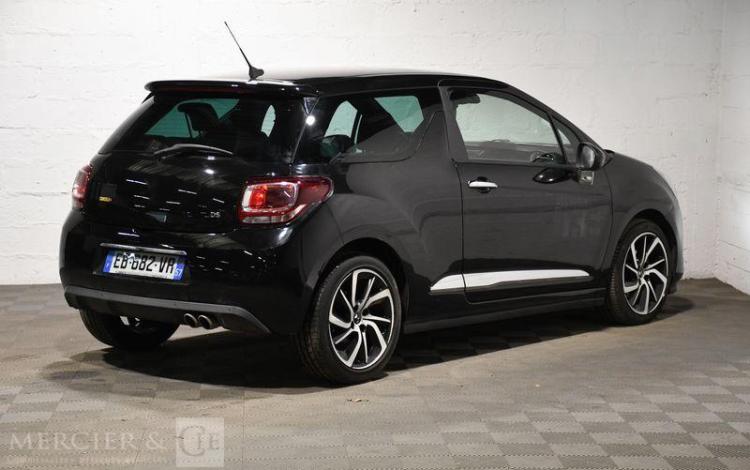 DS DS3 1,6 BLUEHDI 120 SPORT CHIC NOIR EB-682-VR