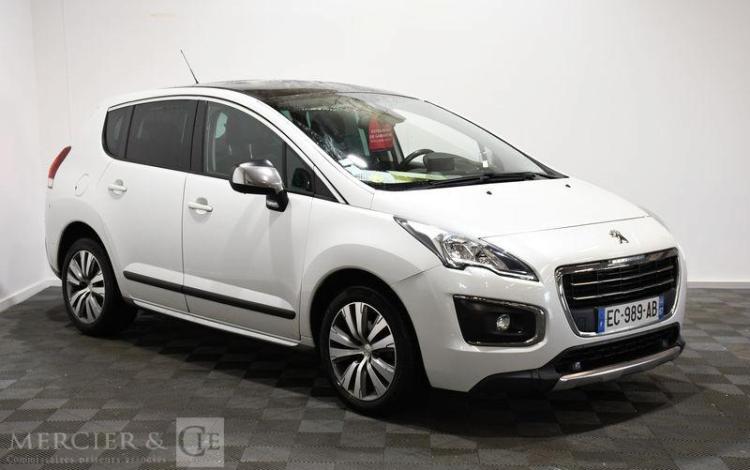 PEUGEOT 3008 1.6 BLUEHDI 120 ALLURE EAT S&S BLANC EC-989-AB