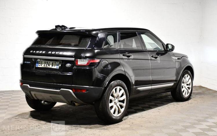 LAND ROVER EVOQUE 2,0 ED4 150CH SE 2WD NOIR EG-224-AT