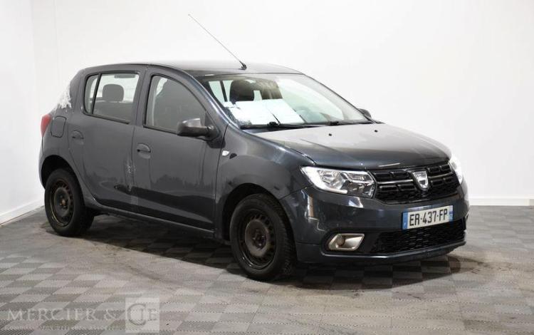 DACIA SANDERO AMBIANCE DCI 75 NOIR ER-437-FP