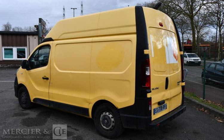 RENAULT TRAFIC L1H2 1200 2T9 ENERGY DCI 125CH CONFORT
 JAUNE ES-718-RF