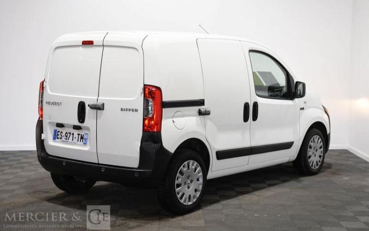 PEUGEOT BIPPER PREMIUM PLUS STANDARD BLANC ES-971-TM