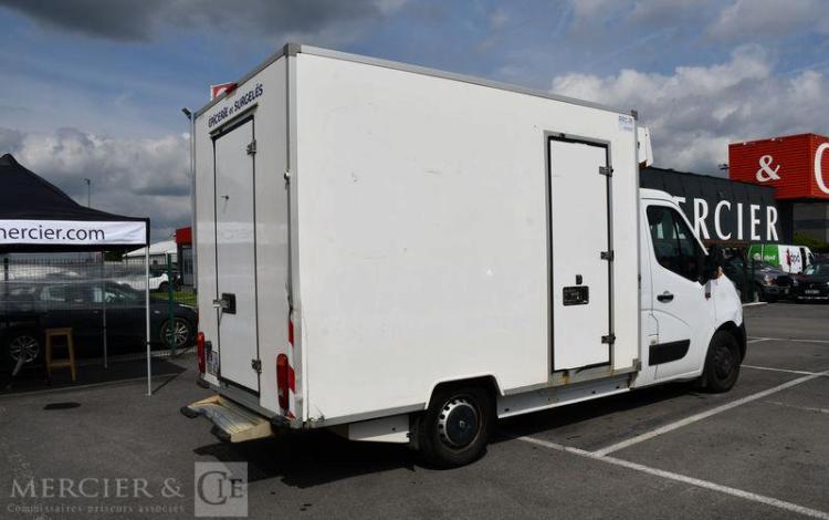 RENAULT MASTER F3500 2,3 DCI 130 CAISSE FRIGO – 206933KM – AN 2018 BLANC EW-101-XJ