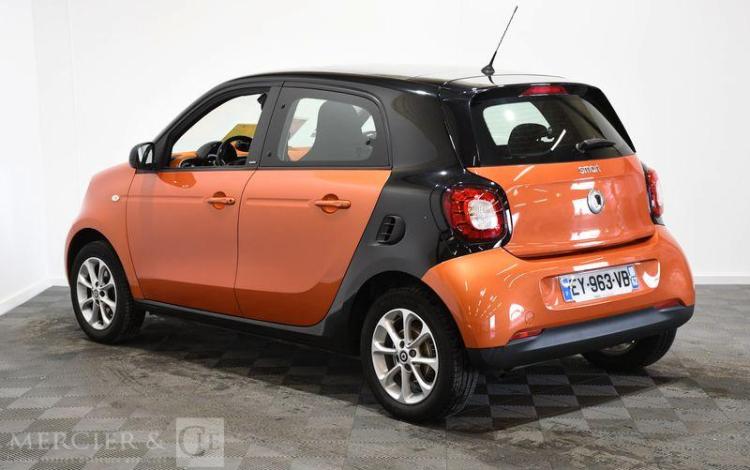 SMART FORFOUR 1.0 T 70 PASSION TWINAMIC BVA ORA EY-963-VB