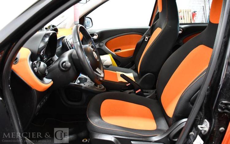 SMART FORFOUR 1.0 T 70 PASSION TWINAMIC BVA ORA EY-963-VB