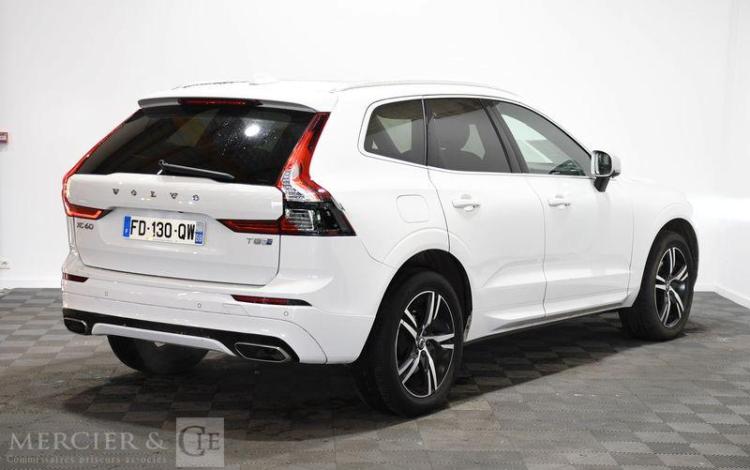 VOLVO XC60 2.0 T8 390H PHEV R-DESIGN AWD GEARTRONIC BLANC FD-130-QW