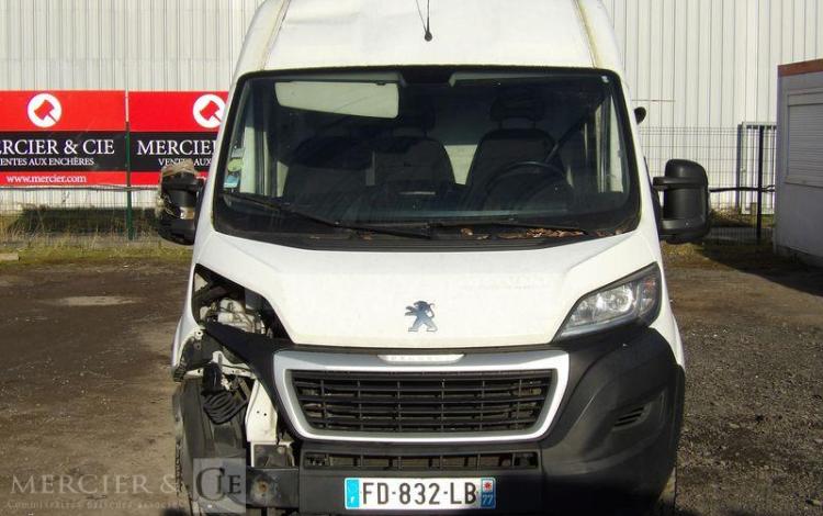 PEUGEOT BOXER3 PHASE 3 FG 335 SURELEVE L2H2 2,0 BLUE HDI 16V 130CV – DIESEL – 339128 KMS BLANC FD-832-LB