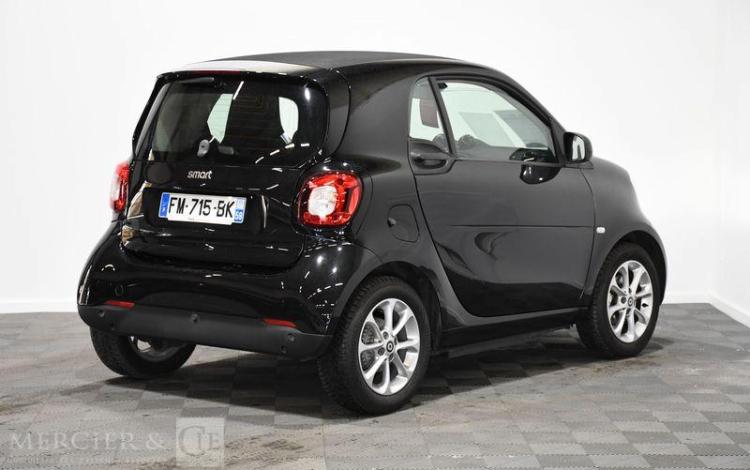 SMART FORTWO ELECTRIC 80 56PPM 17.6KWH AVEC-BATTERIE PASSION NOIR FM-715-BK