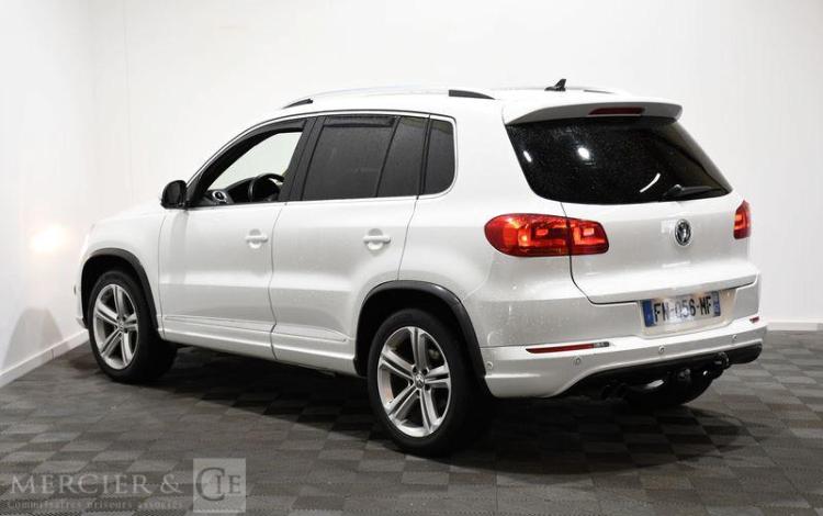 VOLKSWAGEN TIGUAN 2,0 TDI110 BLUEMOTION R- LINE  EXCLUSIVE BLANC FN-056-MF