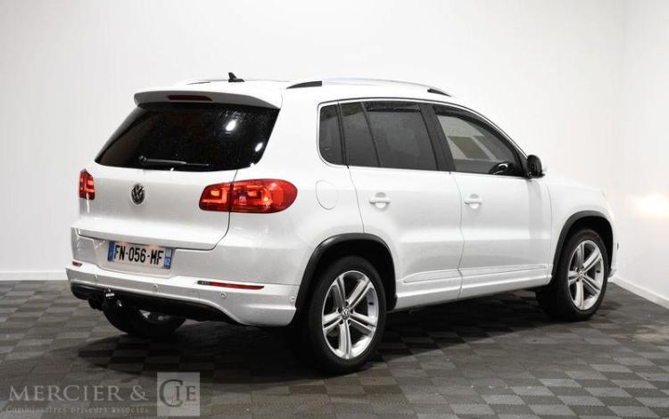 VOLKSWAGEN TIGUAN 2,0 TDI110 BLUEMOTION R- LINE  EXCLUSIVE BLANC FN-056-MF