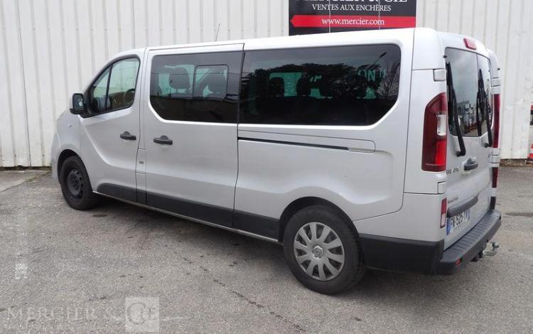 RENAULT TRAFIC L2 2,0 DCI 145CH ENERGY INTENS S&S GRIS FN-525-YV