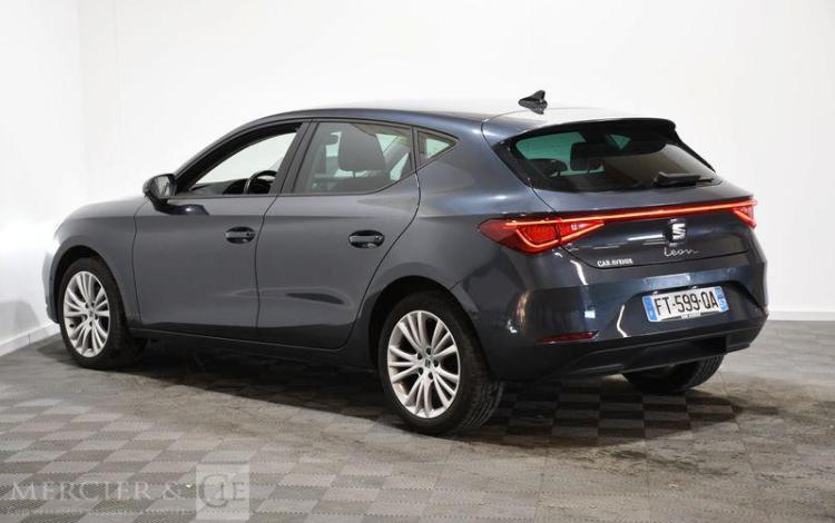 SEAT LEON 1.0 TSI 110 URBAN GRIS FT-599-QA