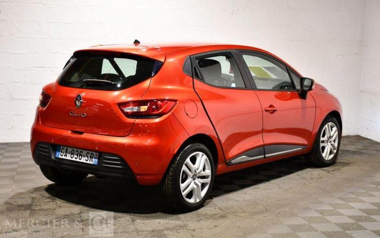 RENAULT CLIO IV 0,9 TCE 90 ZEN ROUGE GA-836-SR