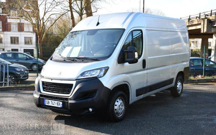 PEUGEOT BOXER ASPHALT 333 L2H2 2.2 BLUEHDI 140 GRIS GB-741-KR