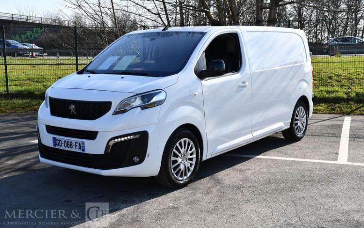 PEUGEOT EXPERT FOURGON 2.0 BLUEHDI 145 ASPHALT S&S BLANC GD-068-FA