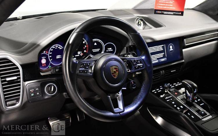 PORSCHE CAYENNE COUPE TURBO S-E HYBRID GRIS GD-692-HB