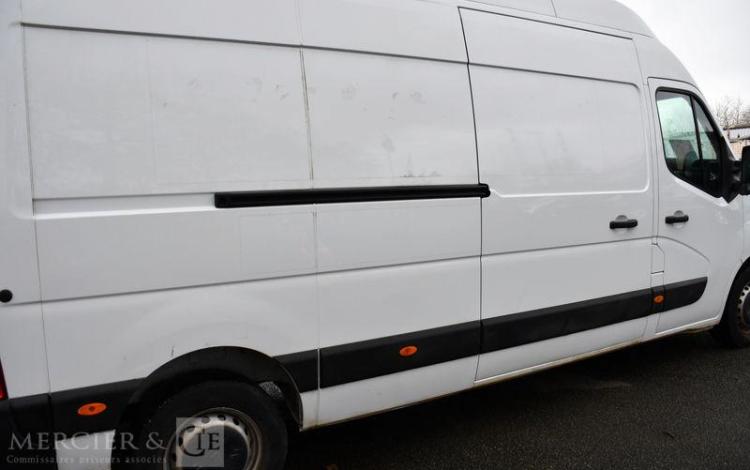 RENAULT MASTER F3500 L3H3 BLUEDCI 145 GRD CFT BLANC GK-641-NX