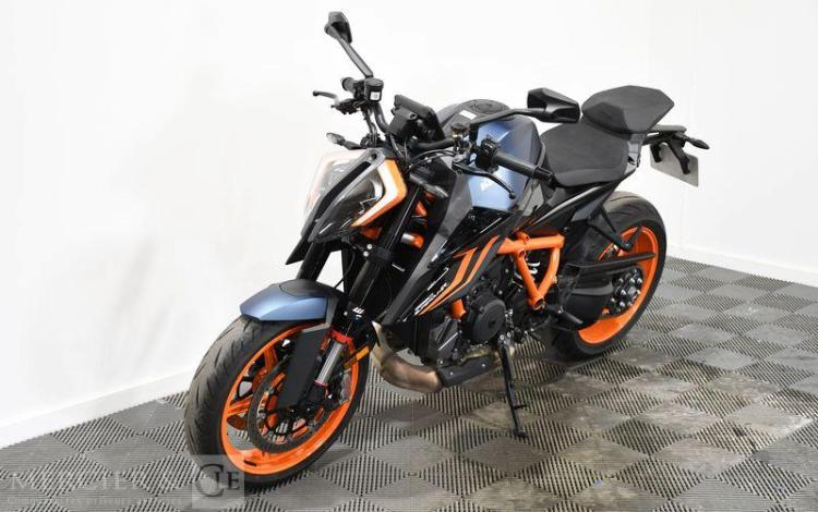 KTM 1290 SUPER DUKE R PACK TECH  GM-523-GF