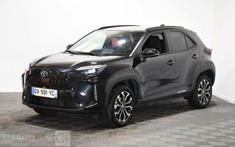 TOYOTA YARIS CROSS NOIR GV-591-YC