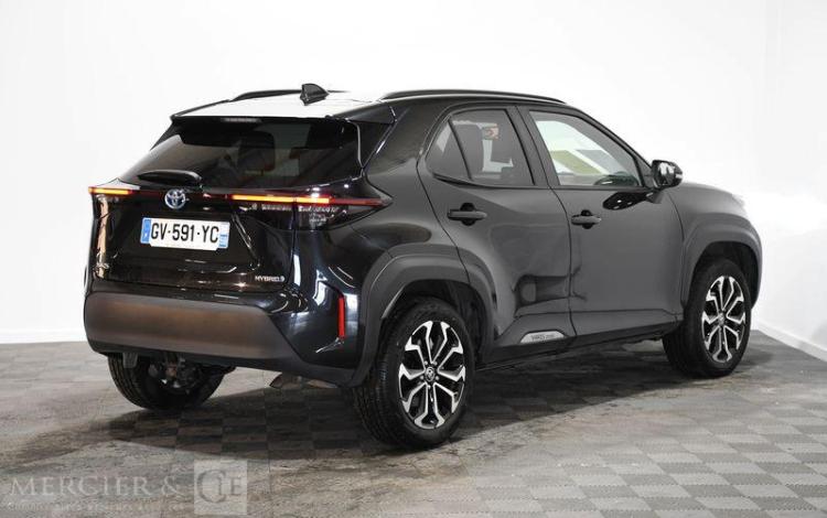 TOYOTA YARIS CROSS NOIR GV-591-YC