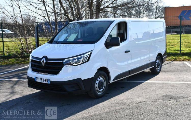 RENAULT TRAFIC L2H1 3T 2,0 BLUE DCI 130 CONFORT BLANC GV-763-WN